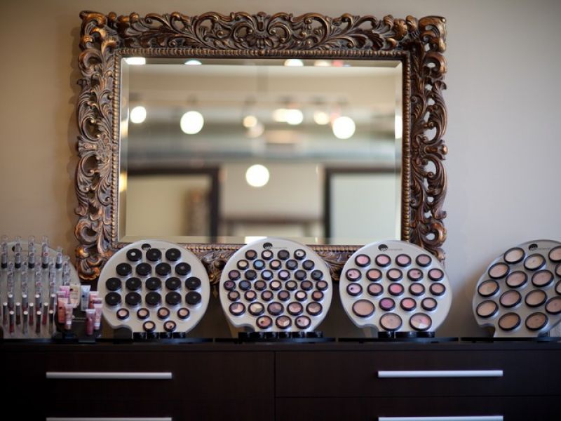 The Beauty Room
 1